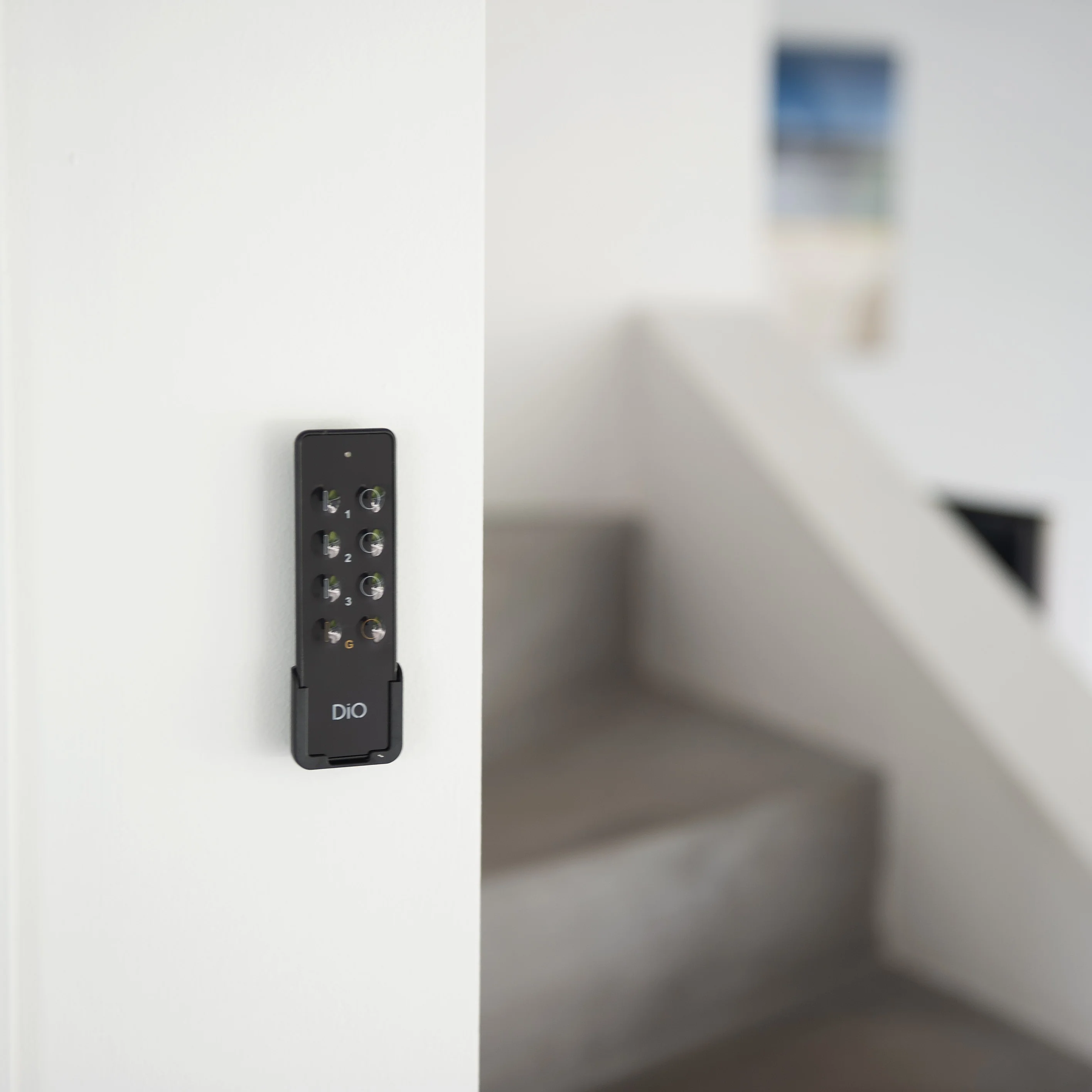 3 Connected plugs with remote control - DiO Connect - Image 3